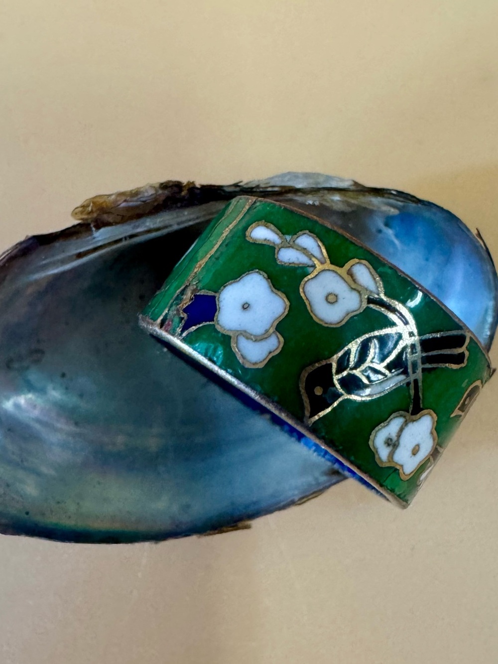 Green Cloisonné Floral Bird Ring - Unknown Brand